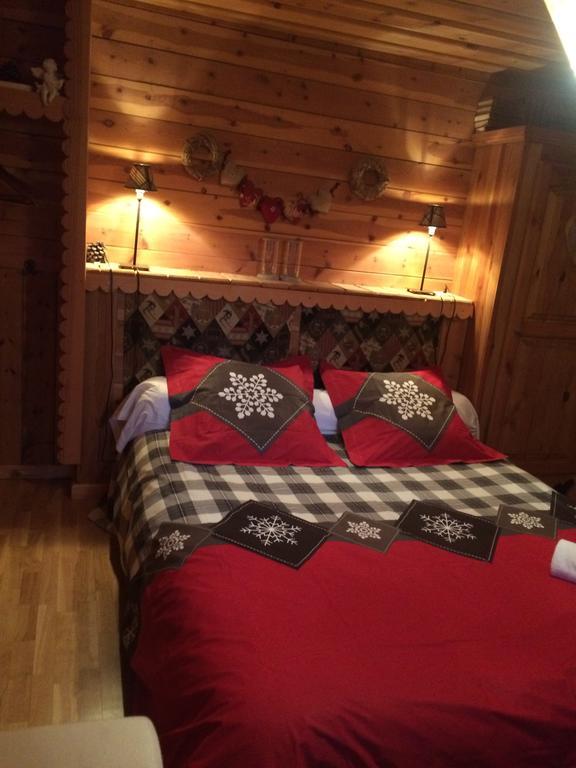 Chalet Pomme De Pin 5 Chambres 12 A 14 PersonnesFormiguères エクステリア 写真