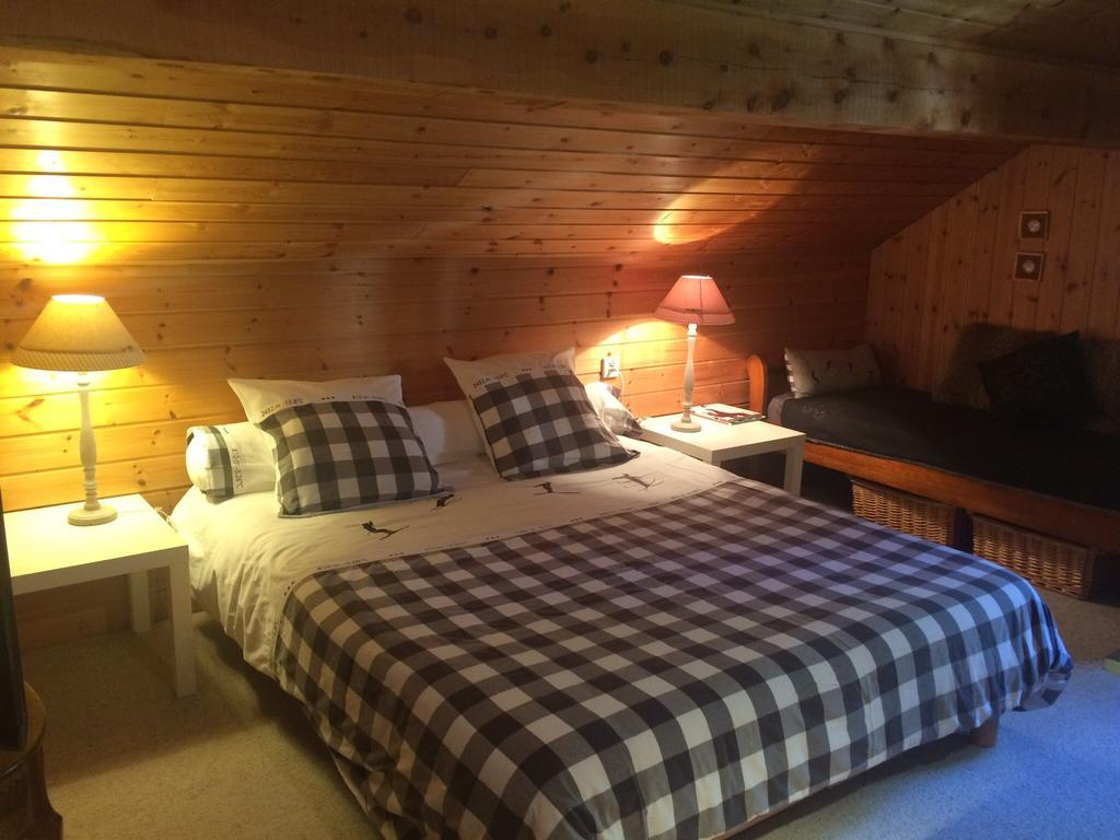 Chalet Pomme De Pin 5 Chambres 12 A 14 PersonnesFormiguères エクステリア 写真