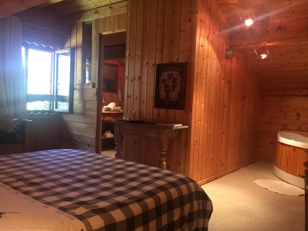 Chalet Pomme De Pin 5 Chambres 12 A 14 PersonnesFormiguères エクステリア 写真